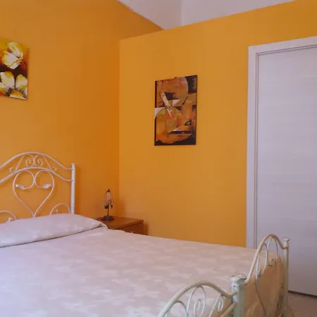 Antico Palazzo Spinola 3*