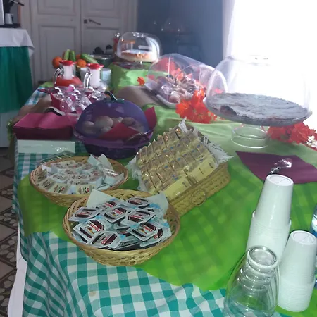 Alojamento de Acomodação e Pequeno-almoço Antico Palazzo Spinola 3*