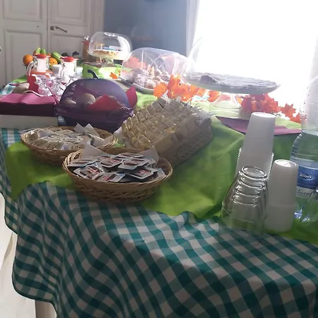 Oda ve Kahvaltı Antico Palazzo Spinola 4*