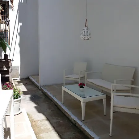 Antico Palazzo Spinola Alojamento de Acomodação e Pequeno-almoço Gallipoli